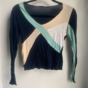 Zara/Calme asymmetric, colorblock, v-neck, raw seam raw edge, long sleeve top